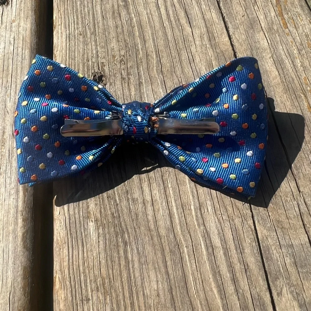 EUC Talbots Boys Blue Polka Dot Clip Bow Tie